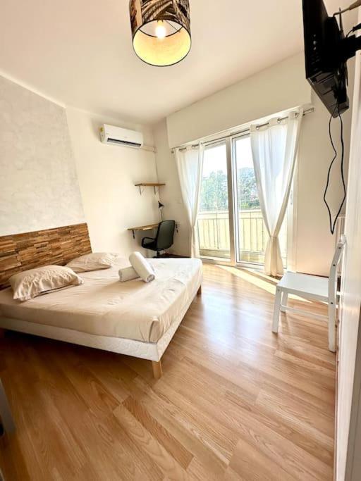 Appartement Avec 4 Chambres Doubles - Proche De La Mer, Des Transports Et De La Promenade Des Anglais Nisa Exterior foto