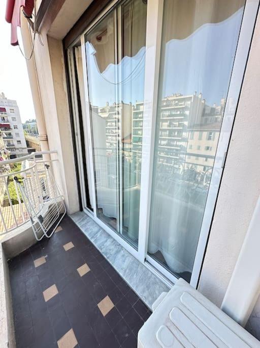 Appartement Avec 4 Chambres Doubles - Proche De La Mer, Des Transports Et De La Promenade Des Anglais Nisa Exterior foto